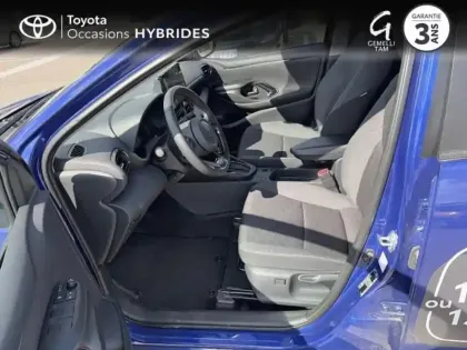 Photo 10 Toyota Yaris  116h Design 5p MY25