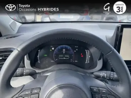 Photo 12 Toyota Yaris  116h Design 5p MY25