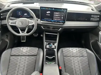 Photo 5 Volkswagen Tiguan  1.5 eHybrid 204ch R-Line DSG6