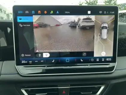 Photo 11 Volkswagen Tiguan  1.5 eHybrid 204ch R-Line DSG6