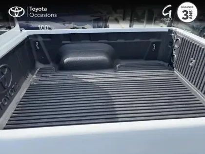 Photo 9 Toyota Hilux  2.4 D-4D 150ch X-Tra Cabine Invincible 4WD BVA MY25