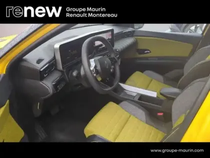 Photo 24 Renault 5  E-Tech Electrique 10ch Iconic Cinq autonomie confort