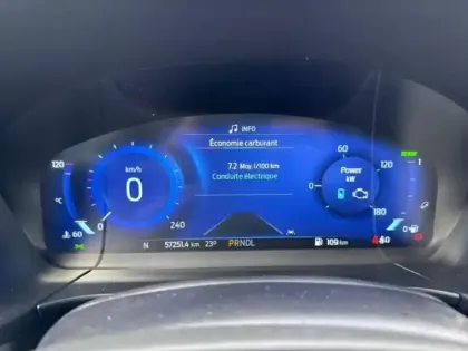 Photo 10 Ford Kuga  2.5 Duratec 190ch FHEV E85 Titanium BVA