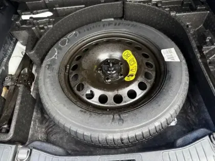 Photo 9 Ford Kuga  2.5 Duratec 190ch FHEV E85 Titanium BVA