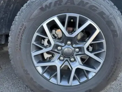 Photo 12 Jeep Wrangler  Unlimited 2.0 T 380ch 4xe Sahara Command-Trac MY23