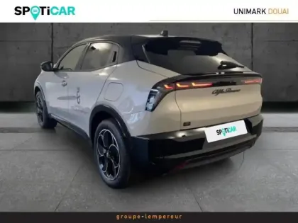 Photo 6 Alfa Romeo Junior  Elettrica 156ch Premium