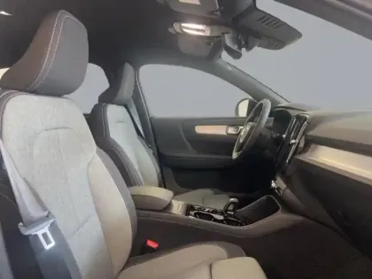 Photo 20 Volvo Xc40  B3 163ch Plus DCT 7