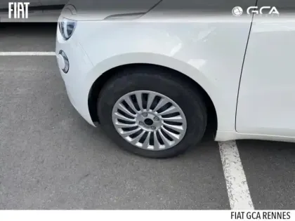 Photo 3 Fiat 500  e 95ch Action