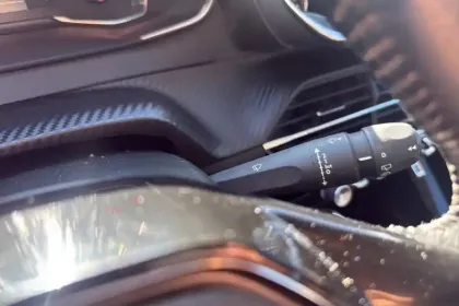 Photo 18 Peugeot 208  PureTech 75 S&S BVM5