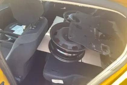 Photo 10 Peugeot 208  PureTech 75 S&S BVM5