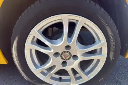 Photo 12 Peugeot 208  PureTech 75 S&S BVM5