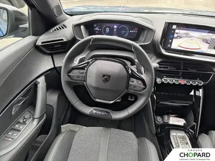 Photo 41 Peugeot 2008  Hybrid 145 e-DCS6