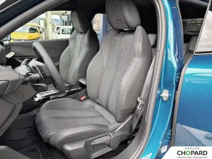 Photo 60 Peugeot 2008  Hybrid 145 e-DCS6