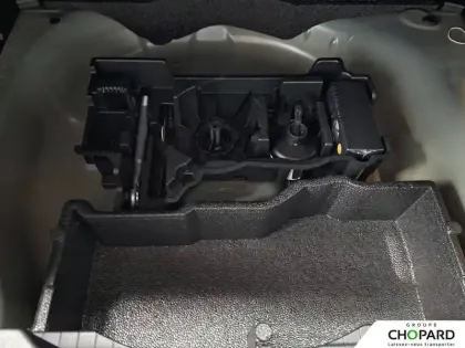 Photo 47 Peugeot 2008  Hybrid 145 e-DCS6