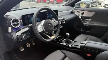 Photo 4 Mercedes CLA  Coupé 180