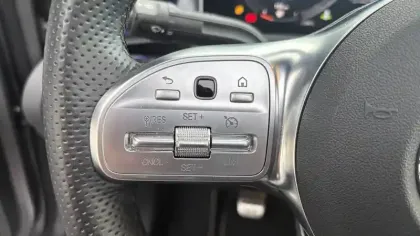 Photo 20 Mercedes CLA  Coupé 180