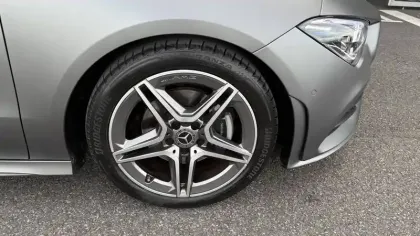 Photo 36 Mercedes CLA  Coupé 180