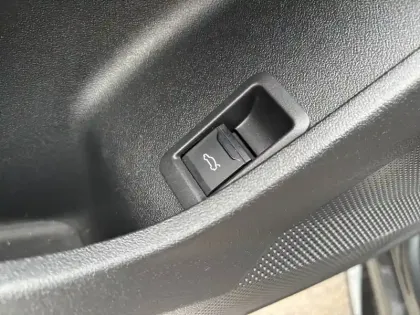 Photo 13 Audi A5  TDI Hybride 204 ch S tronic 7