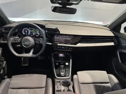 Photo 19 Audi A3  Sportback TFSI e Hybride rechargeable 272 S tronic 6