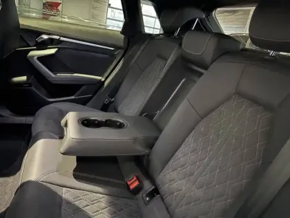 Photo 18 Audi A3  Sportback TFSI e Hybride rechargeable 272 S tronic 6