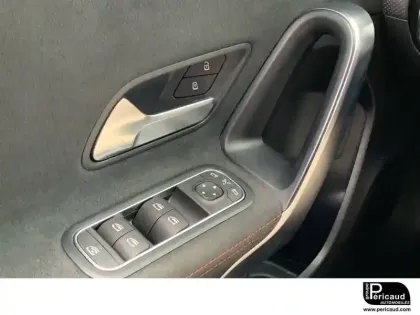 Photo 44 Mercedes Classe A  250 e 8G-DCT