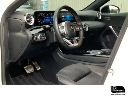 Photo 42 Mercedes Classe A  250 e 8G-DCT