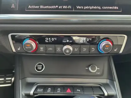 Photo 35 Audi Q3  35 TDI 150 ch S tronic 7