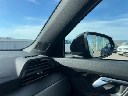 Photo 33 Audi Q3  35 TDI 150 ch S tronic 7