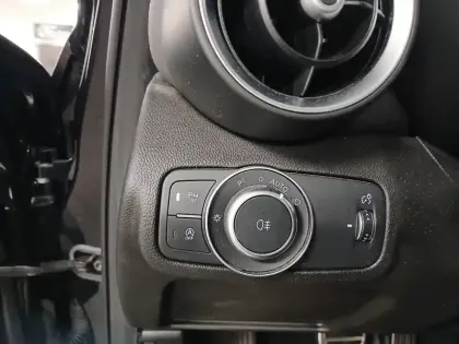 Photo 127 Alfa Romeo Giulia  2.2 210 ch AT8 Q4