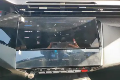 Photo 20 Peugeot 308  SW PHEV 180 e-EAT8