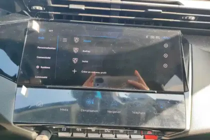 Photo 23 Peugeot 308  SW PHEV 180 e-EAT8