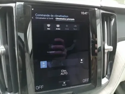 Photo 23 Volvo Xc60  T6 Recharge AWD 253 ch + 87 ch Geartronic 8