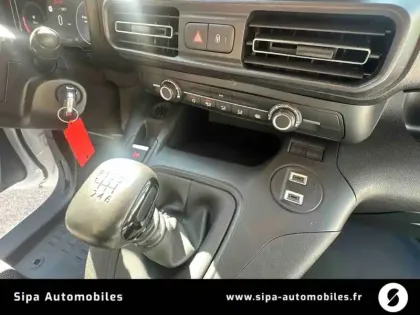Photo 29 Fiat Doblo  FOURGON M 650 KG BLUEHDI 130 S&S EAT8