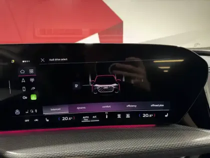 Photo 48 Audi Q5  Sportback e-hybrid 299 ch S tronic 7 Quattro