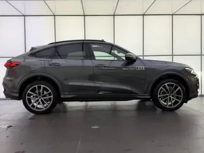 Photo 5 Audi Q5  Sportback e-hybrid 299 ch S tronic 7 Quattro