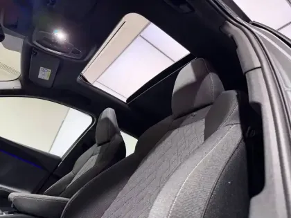 Photo 8 Audi Q5  Sportback e-hybrid 299 ch S tronic 7 Quattro