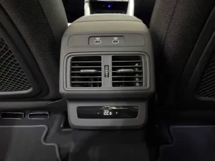 Photo 12 Audi Q5  Sportback e-hybrid 299 ch S tronic 7 Quattro