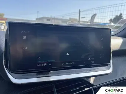 Photo 12 Peugeot 2008  PureTech 130 S&S EAT8