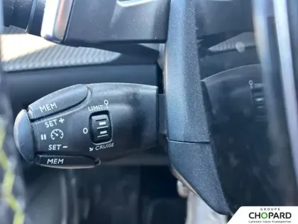 Photo 19 Peugeot 2008  PureTech 130 S&S EAT8