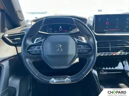 Photo 16 Peugeot 2008  PureTech 130 S&S EAT8