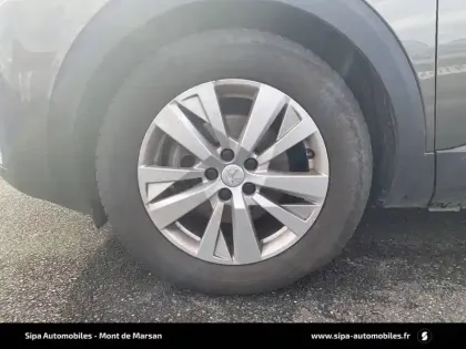 Photo 10 Peugeot 5008  PureTech 130ch S&S BVM6