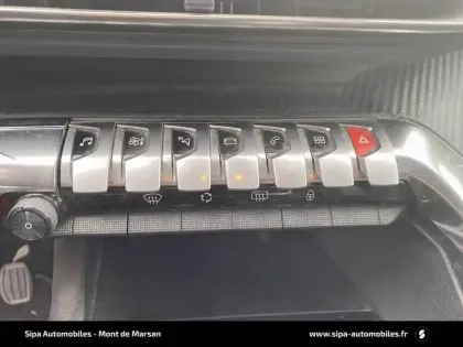 Photo 18 Peugeot 5008  PureTech 130ch S&S BVM6