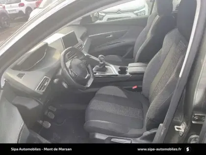 Photo 8 Peugeot 5008  PureTech 130ch S&S BVM6