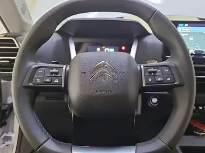 Photo 8 Citroën C4  BlueHDi 130 EAT8