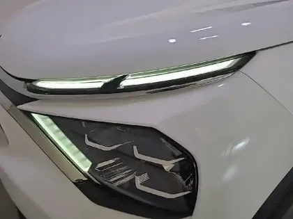 Photo 15 Citroën C4  BlueHDi 130 EAT8