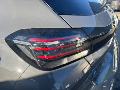 Photo 36 Peugeot 208  Electrique 54 kWh 156ch