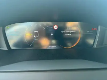Photo 9 Peugeot 208  Electrique 54 kWh 156ch