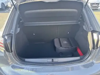 Photo 5 Peugeot 208  Electrique 54 kWh 156ch