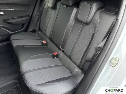 Photo 19 Peugeot 2008  Hybrid 145 e-DCS6