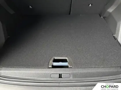 Photo 70 Peugeot 2008  Hybrid 145 e-DCS6